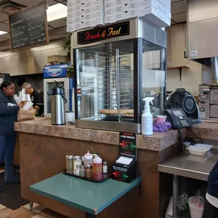 Communal condiment area