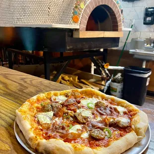 food, pizza