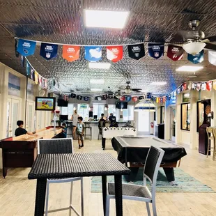 Turtle cove game room/ bar