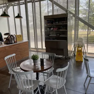 Cold take-away station too