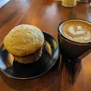 Almond poppyseed muffin, cappuccino
