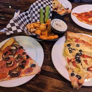 Pizza &amp; cauliflower wings