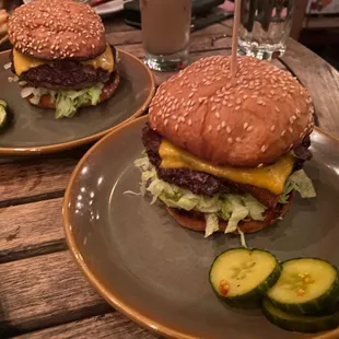 Cheeseburger ($15) &amp; Bacon Cheeseburger ($17)