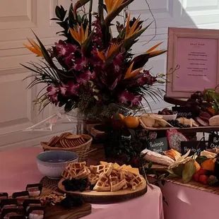 A few waffles cut into pieces for 45 people lunch?