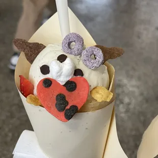 basic strawberry with vanilla ice cream