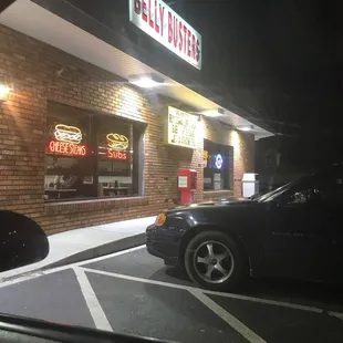 Place looks very nice. Plenty of room for groups. The food is amazing. Great prices.