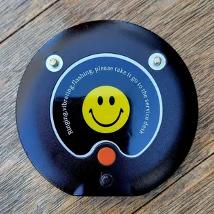 Order Buzzer (07/11/22). @BellysSlidersAndWings @FrogtownBrewery #LosAngeles #FoodTruck #ComfortFood #Chicken #FeedTheBelly #FoodPorn