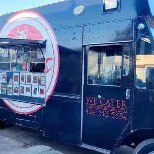 The Truck (07/11/22). @BellysSlidersAndWings @FrogtownBrewery #LosAngeles #FoodTruck #ComfortFood #Chicken #FeedTheBelly #FoodPorn