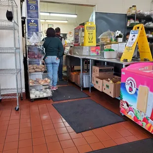 Stand in line to order