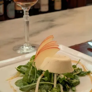 Burrata salad