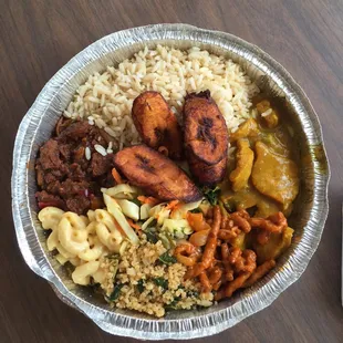 Buffalo strips, quinoa and veggies, Mac and cheese, peppered steak, steamed veggies, curry, brown rice and fried plantains