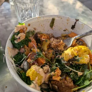 Quinoa Bowl with roasted veggies