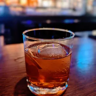 drink, oysters and mussels