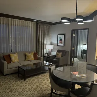 Sitting area in connector room