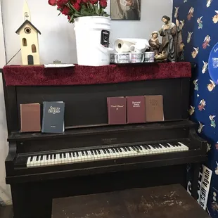 A piano