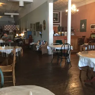 Ben Franklin's at lunchtime