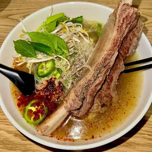 Spare rib (Dino size) pho