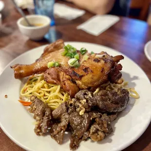 Meat Garlic Noodle - 5-Spice Chicken and bbq beef