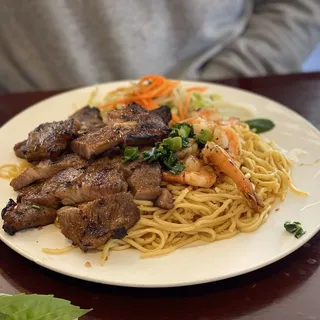 31. Vermicelli Combo - Pork