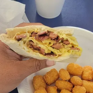 Look at all of that Fried Bologna in there!