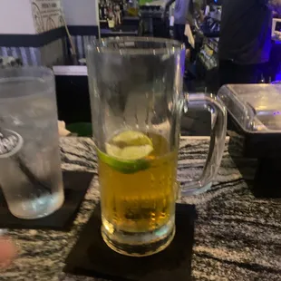 drink, oysters and mussels