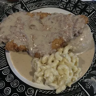 So yum!! Chicken fried chicken, mash and Mac! What could be better?