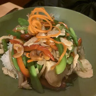 Cashew Chicken Stir Fry