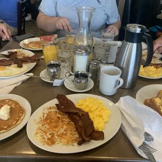 Benny's Combo Plate