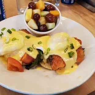 Salmon Benedict