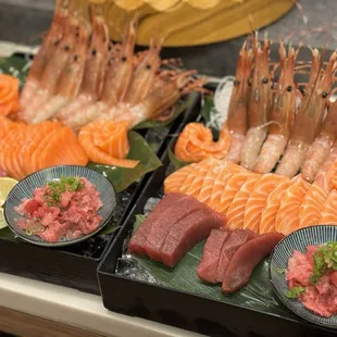 Sweet shrimp, bluefin tuna, salmon, negitoro