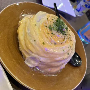 B5. Bengee Tornado Omurice