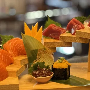 Salmon sashimi, bluefin tuna sashimi, ikura sashimi, Uni(Sea Urchin) N28.