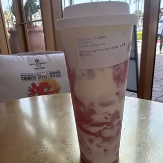 Strawberry Cheese Slush ( L ) (L)