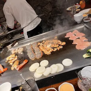 sushi and sashimi, interior