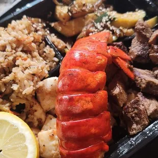 Benijuana Supreme (Fried Rice, Vegetables, Lobster, Filet Mignon, Calamari Steak) $32