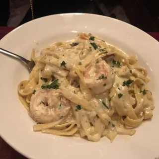 Fettuccine Alfredo