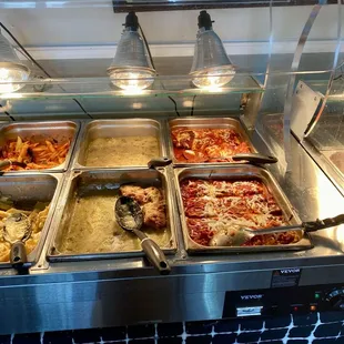 Lunch Buffett 12-3 pm Adult