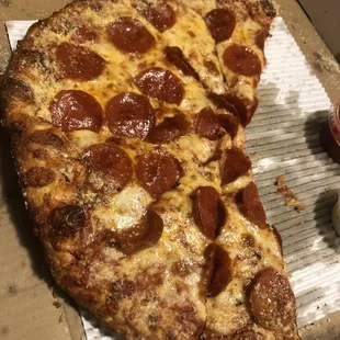 A large won't last 10 minutes in our household. hehehehe