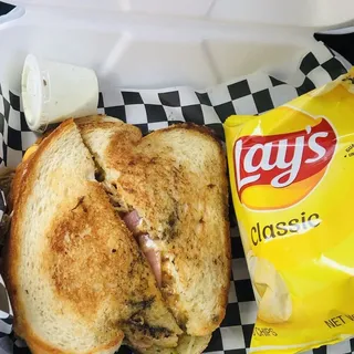 Pulled Pork Grilled Cheese Sandwich