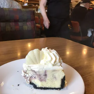 White Chocolate Raspberry Cheesecake