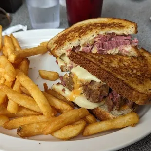Reuben Sandwich with Fries