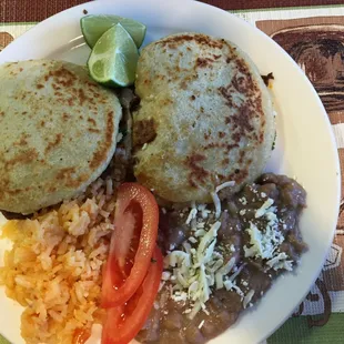 Barbecue pork gorditas with cilantro and onions