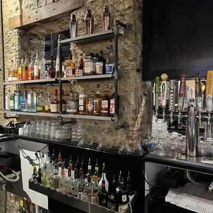 New front bar-same desired Dibbo's ambiance