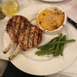 Pork chops and au gratins