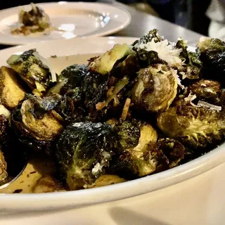BRUSSEL SPROUTS w/ BACON & PARMESAN gff
