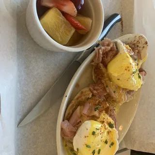 EGGS BENEDICT