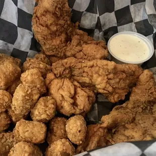Chicken Fingers very good but tots were over cooked. Napoleon Dynamite would not approve.