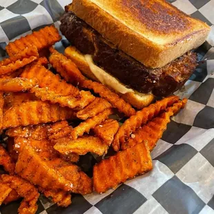 Meatloaf Sandwich with Sweet Potato fries