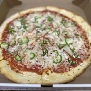 I like light sauce and cheese