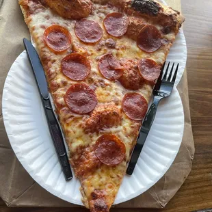 Pepperoni slice